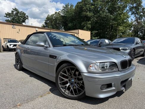 Used 2004 BMW M3 Convertible RWD image 2