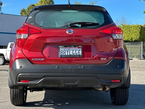 Used 2020 Nissan Kicks SV image 5
