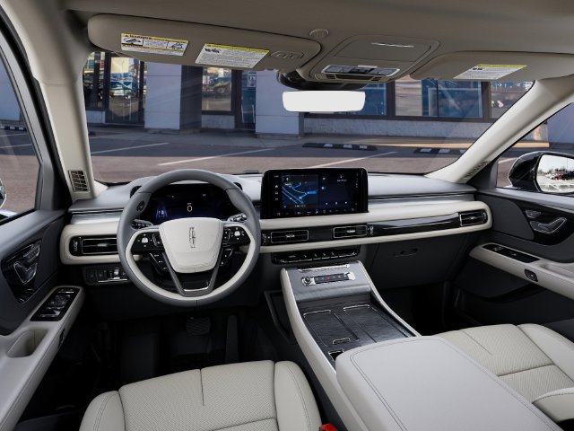 New 2027 Lincoln Aviator AWD image 10