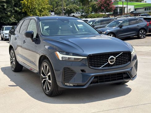 Used 2024 Volvo XC60 B5 Ultimate w/ Protection Package Premier AWD/4WD image 7