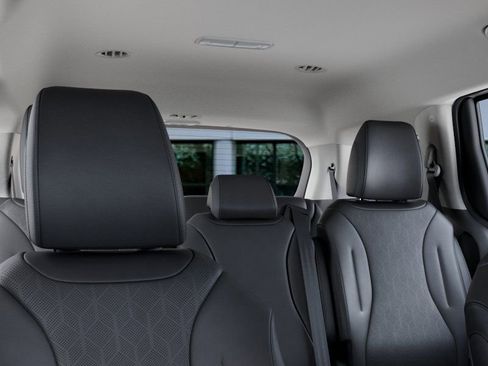 New 2026 Kia Carnival FWD image 27