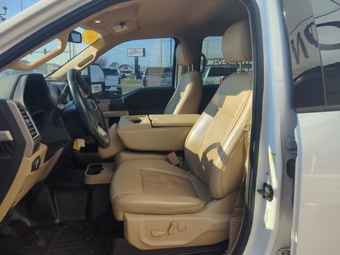 Used 2017 Ford F250 Lariat image 32