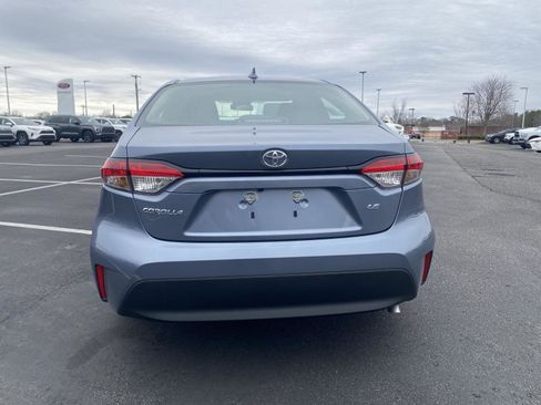 Used 2026 Toyota Corolla LE image 6