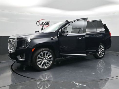Used 2023 GMC Yukon Denali image 34