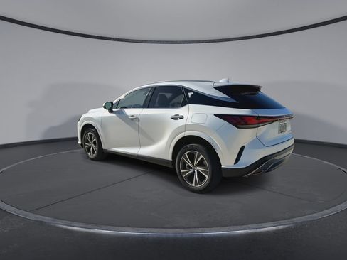 Used 2026 Lexus RX 350 FWD w/ Accessory Package (Z1) image 6