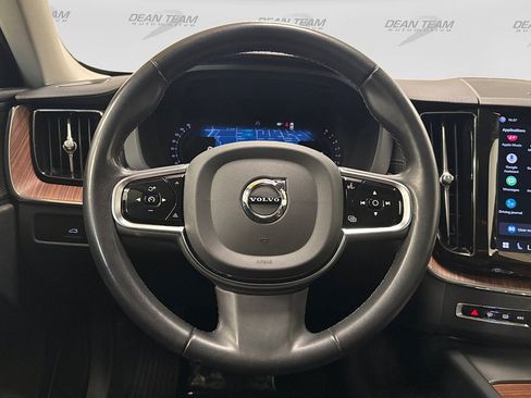 Used 2023 Volvo XC60 B5 Ultimate w/ Protection Package Premier AWD/4WD image 40