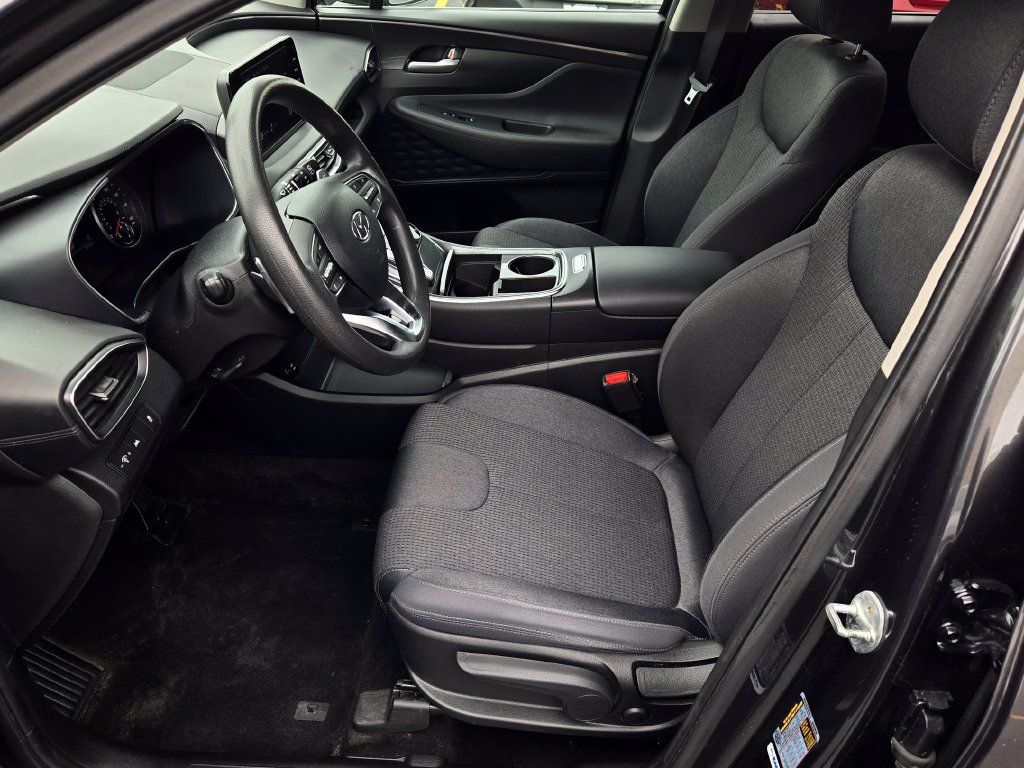 Used 2023 Hyundai Santa Fe SE AWD/4WD image 30