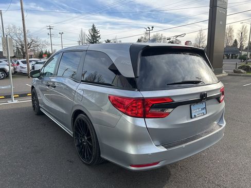 Used 2019 Honda Odyssey Touring image 7