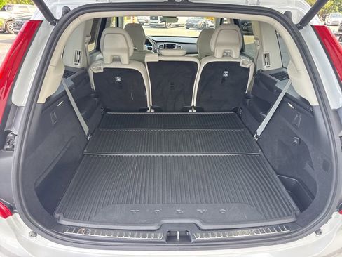 Used 2024 Volvo XC90 T8 Core w/ Climate Package AWD/4WD image 13