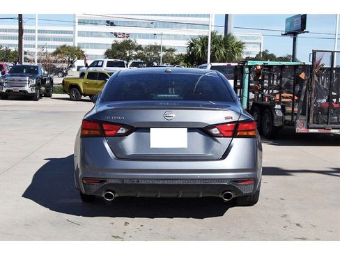 Used 2024 Nissan Altima 2.5 SR image 5