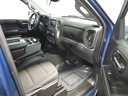 Used 2024 Chevrolet Silverado 1500 Custom Trail Boss w/ LPO, Dark Essentials Package AWD/4WD image 15