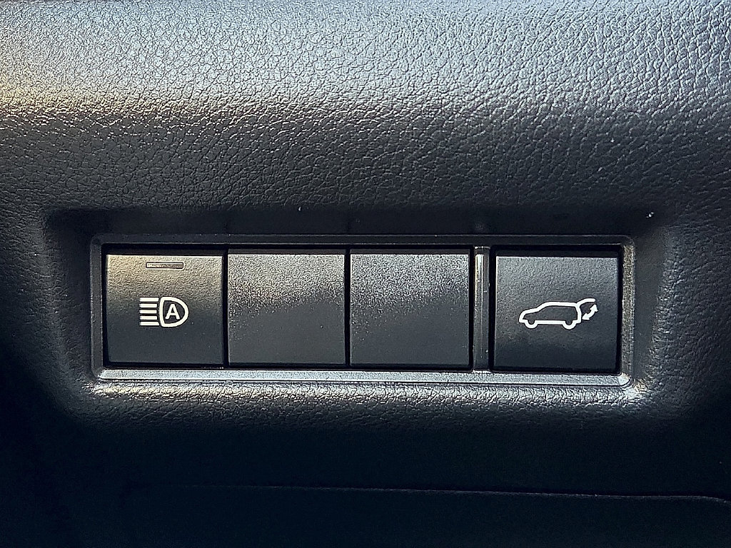 Used 2024 Toyota Grand Highlander AWD image 21