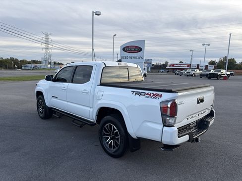 Certified 2023 Toyota Tacoma TRD Sport image 5