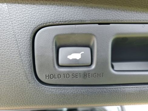 Used 2025 Honda CR-V Sport-L image 37