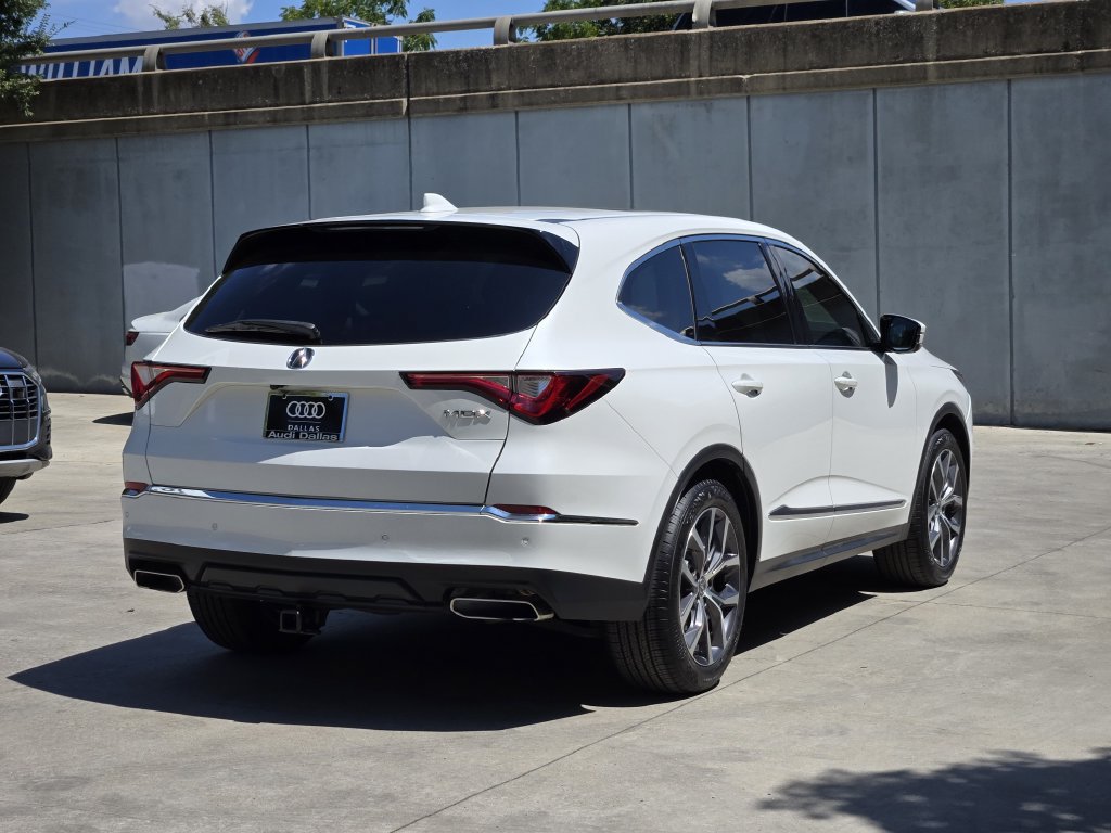 Used 2022 Acura MDX w/ Technology Package FWD image 9