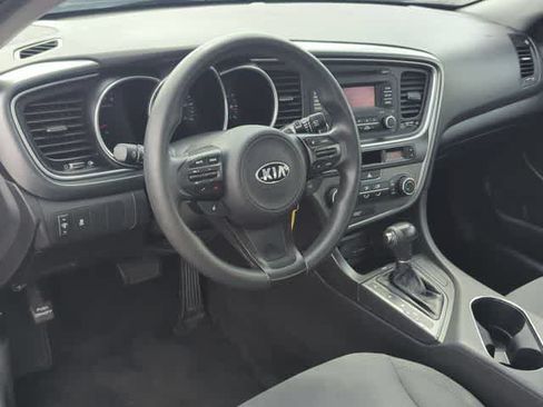 Used 2015 Kia Optima LX w/ Paint Protection Film Package FWD image 10
