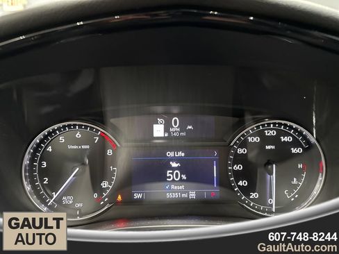 Used 2022 Cadillac XT6 Premium Luxury image 9