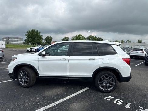 Used 2023 Honda Passport EX-L image 8