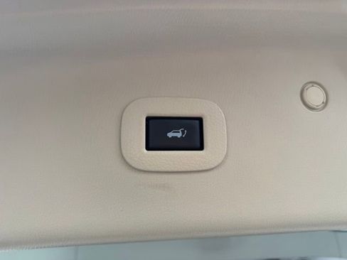 Used 2024 INFINITI QX80 Luxe w/ Cargo Package image 9