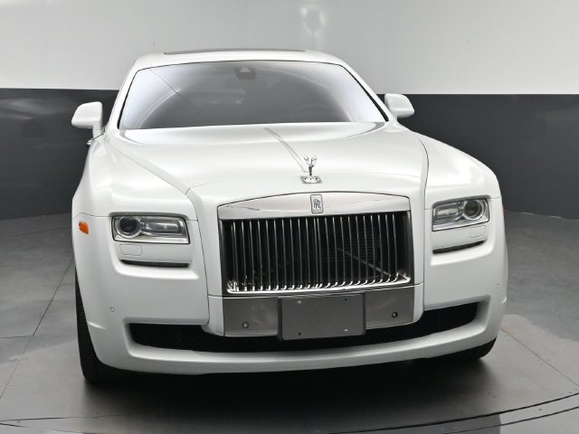 Used 2013 Rolls-Royce Ghost RWD image 21