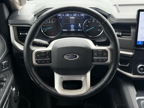Used 2022 Ford Expedition XLT AWD/4WD image 15