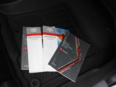Used 2020 Toyota 4Runner TRD Off-Road AWD/4WD image 45
