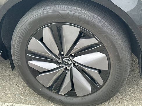 Certified 2024 Nissan Ariya FWD image 4