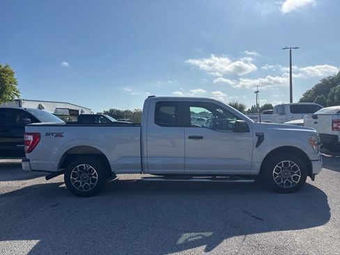 Used 2021 Ford F150 XL w/ Equipment Group 101A High RWD image 4