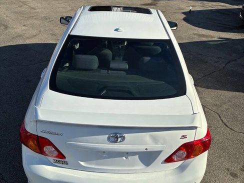 Used 2010 Toyota Corolla S image 8
