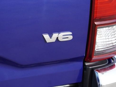 Used 2023 Toyota Tacoma SR5 image 11