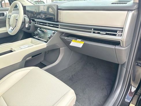 New 2026 Hyundai Santa Fe SEL FWD image 16