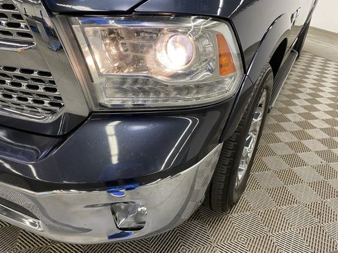 Used 2018 RAM 1500 Laramie image 7