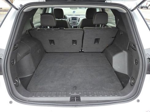 Used 2023 Chevrolet Equinox LT AWD/4WD image 22
