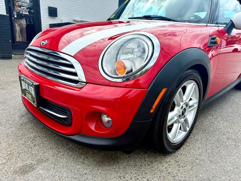 Used 2014 MINI Cooper Convertible image 9