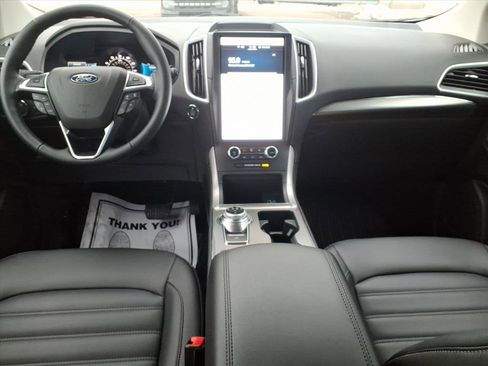 Certified 2022 Ford Edge SEL image 12