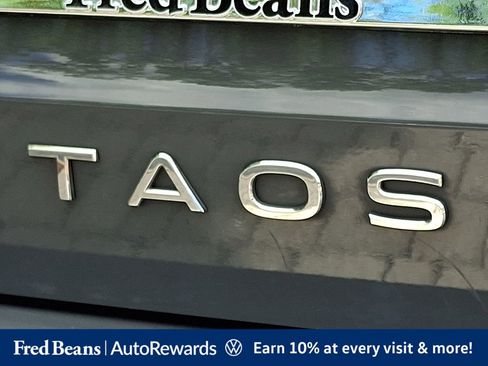 Certified 2022 Volkswagen Taos SEL AWD/4WD image 37