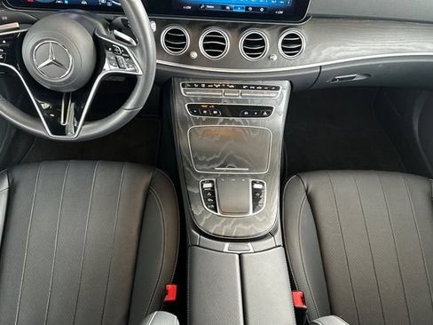 Used 2022 Mercedes-Benz E 350 Sedan image 16