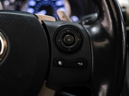 Used 2016 Lexus IS 200t RWD image 16