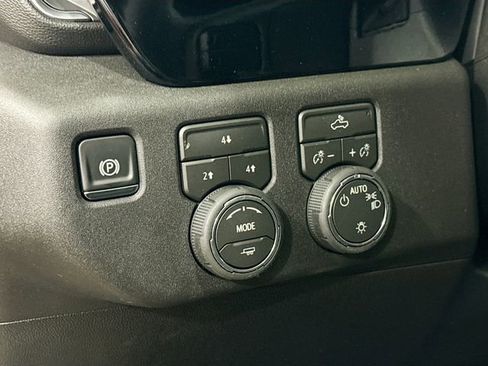 New 2026 Chevrolet Silverado 2500 LT image 11
