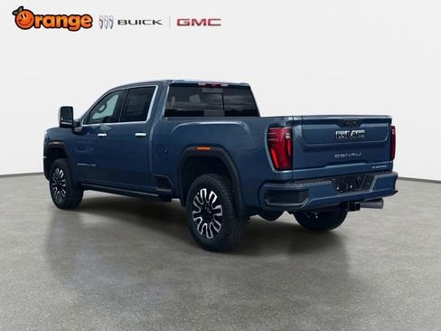 New 2026 GMC Sierra 2500 Denali Ultimate AWD/4WD image 5