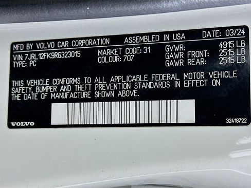 Used 2024 Volvo S60 B5 Core image 12