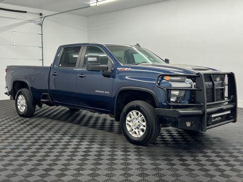Used 2023 Chevrolet Silverado 2500 LT w/ Convenience Package AWD/4WD image 5