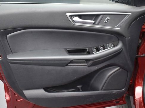 Used 2019 Ford Edge SEL w/ Equipment Group 201A image 12