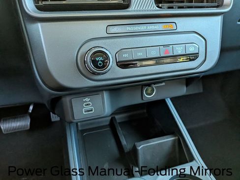 New 2026 Ford Maverick XL FWD image 24