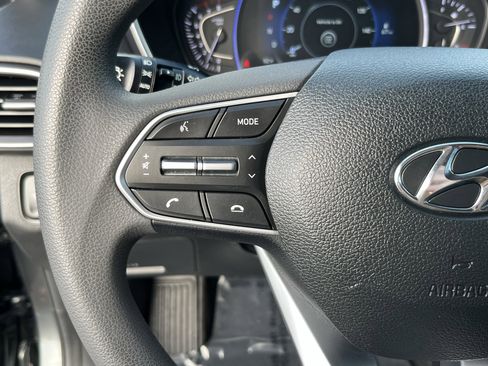 Used 2020 Hyundai Santa Fe SEL image 19