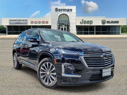 Used 2023 Chevrolet Traverse Premier w/ LPO, Floor Liner Package