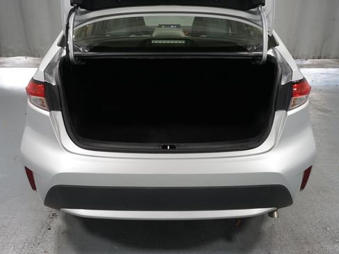 Certified 2022 Toyota Corolla LE image 30