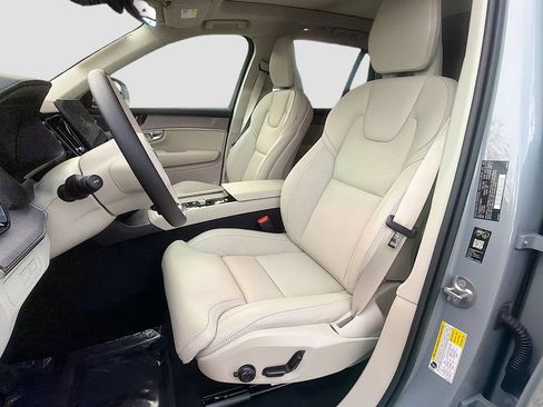 New 2026 Volvo XC90 T8 Ultra w/ Protection Package Premier AWD/4WD image 22