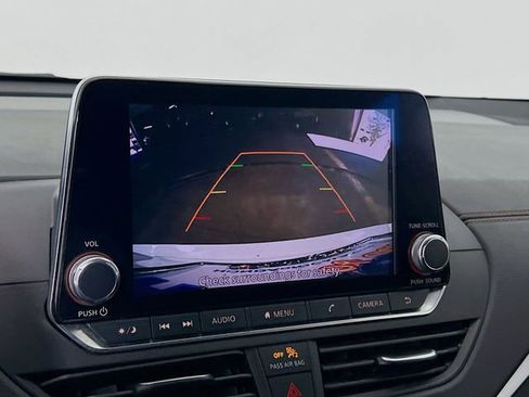 Used 2021 Nissan Altima 2.5 SR image 13