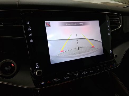 Used 2023 Jeep Wagoneer Series II image 23